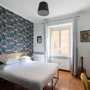 Apartment Domus Vaticana, Rome