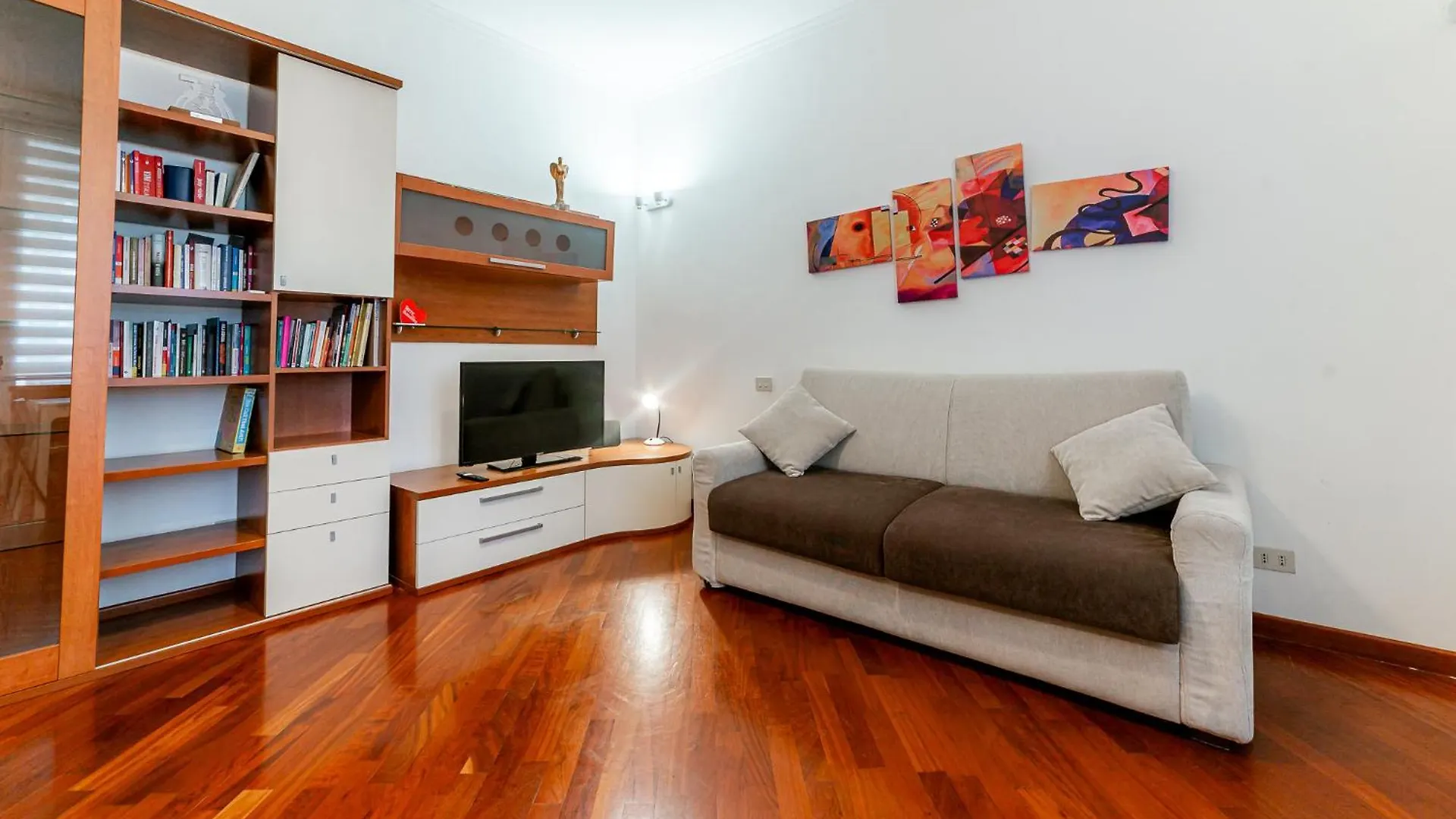 Daniele Flat - Ospedale Gemelli - Metro Battistini Apartment Rome