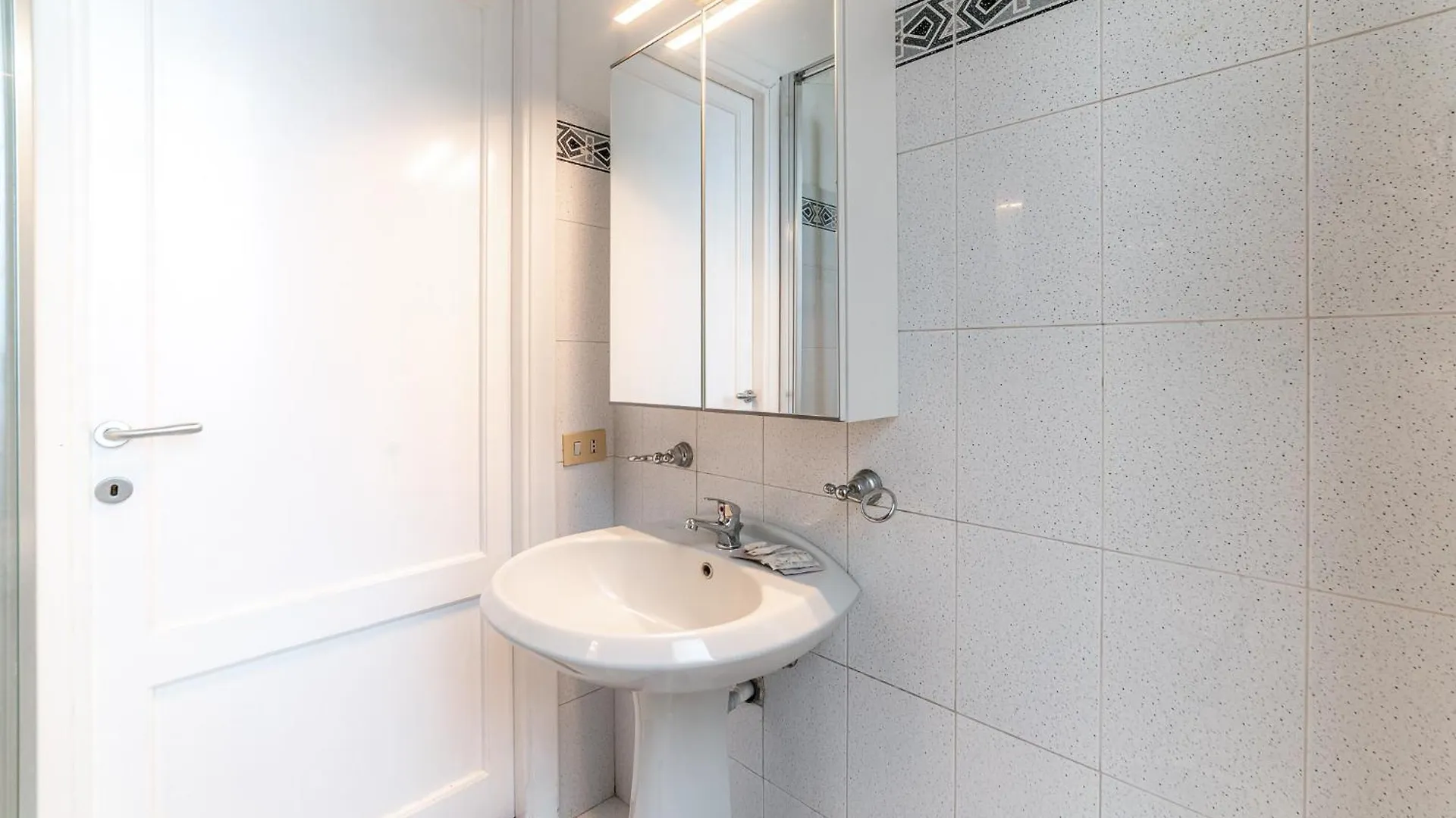 Daniele Flat - Ospedale Gemelli - Metro Battistini Apartment Rome