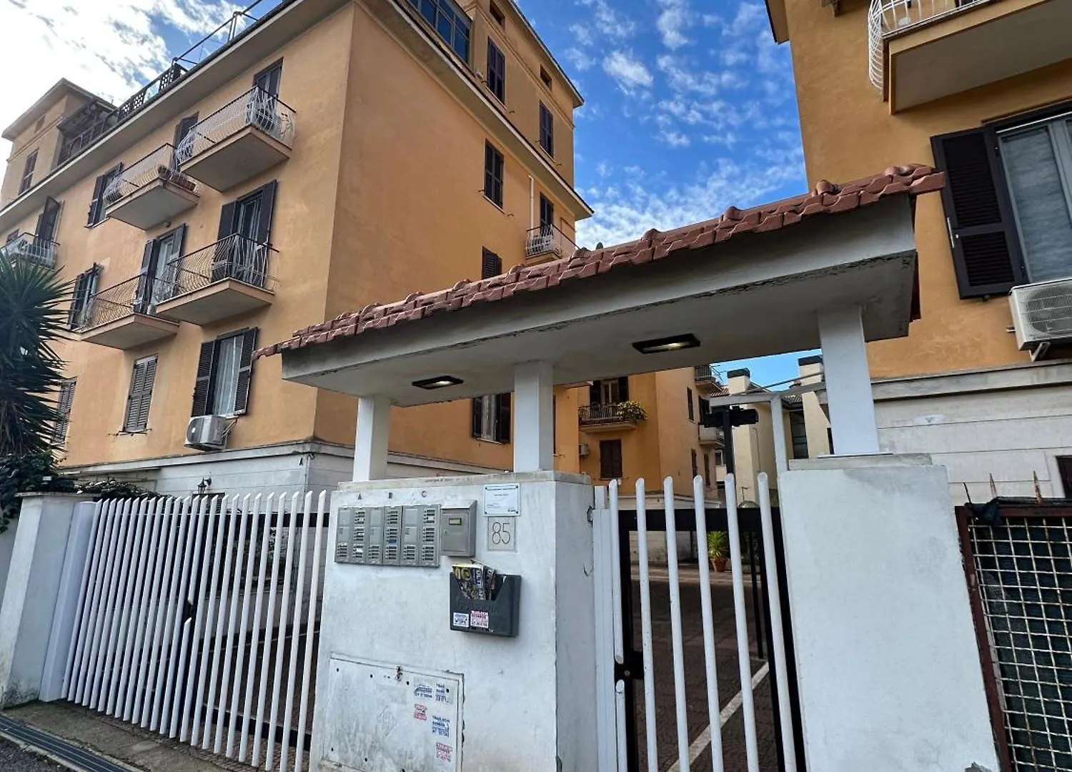 Daniele Flat - Ospedale Gemelli - Metro Battistini Apartment Rome